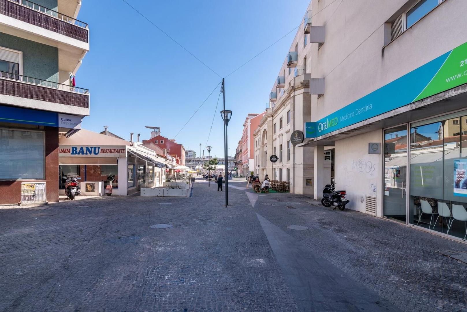דירות Guestready - Alges Apt With Stunning Rooftop Pool מראה חיצוני תמונה