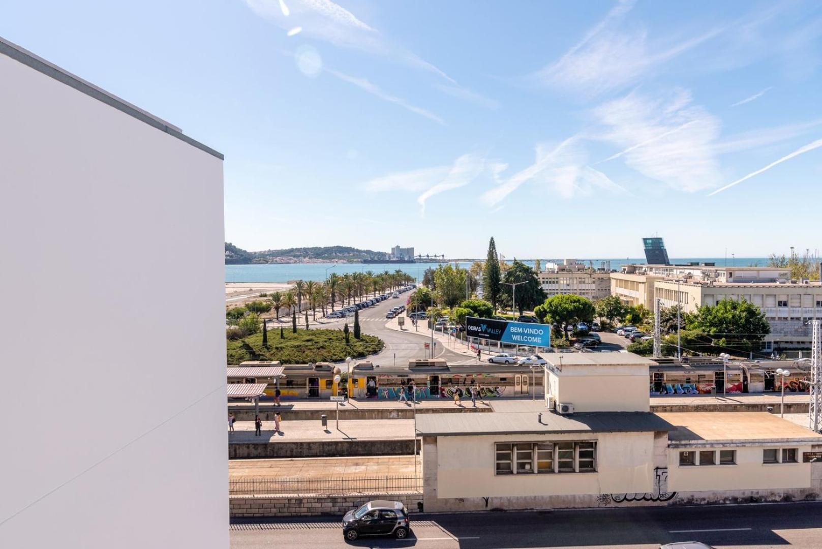 דירות Guestready - Alges Apt With Stunning Rooftop Pool מראה חיצוני תמונה