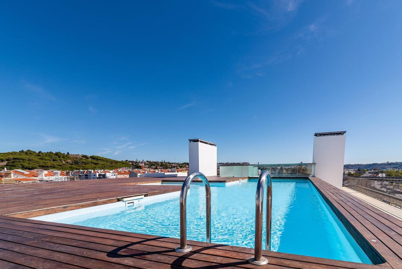 דירות Guestready - Alges Apt With Stunning Rooftop Pool מראה חיצוני תמונה